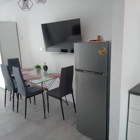 Apartament Doris Gradac (Split-Dalmatia)