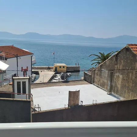 Doris Διαμέρισμα *